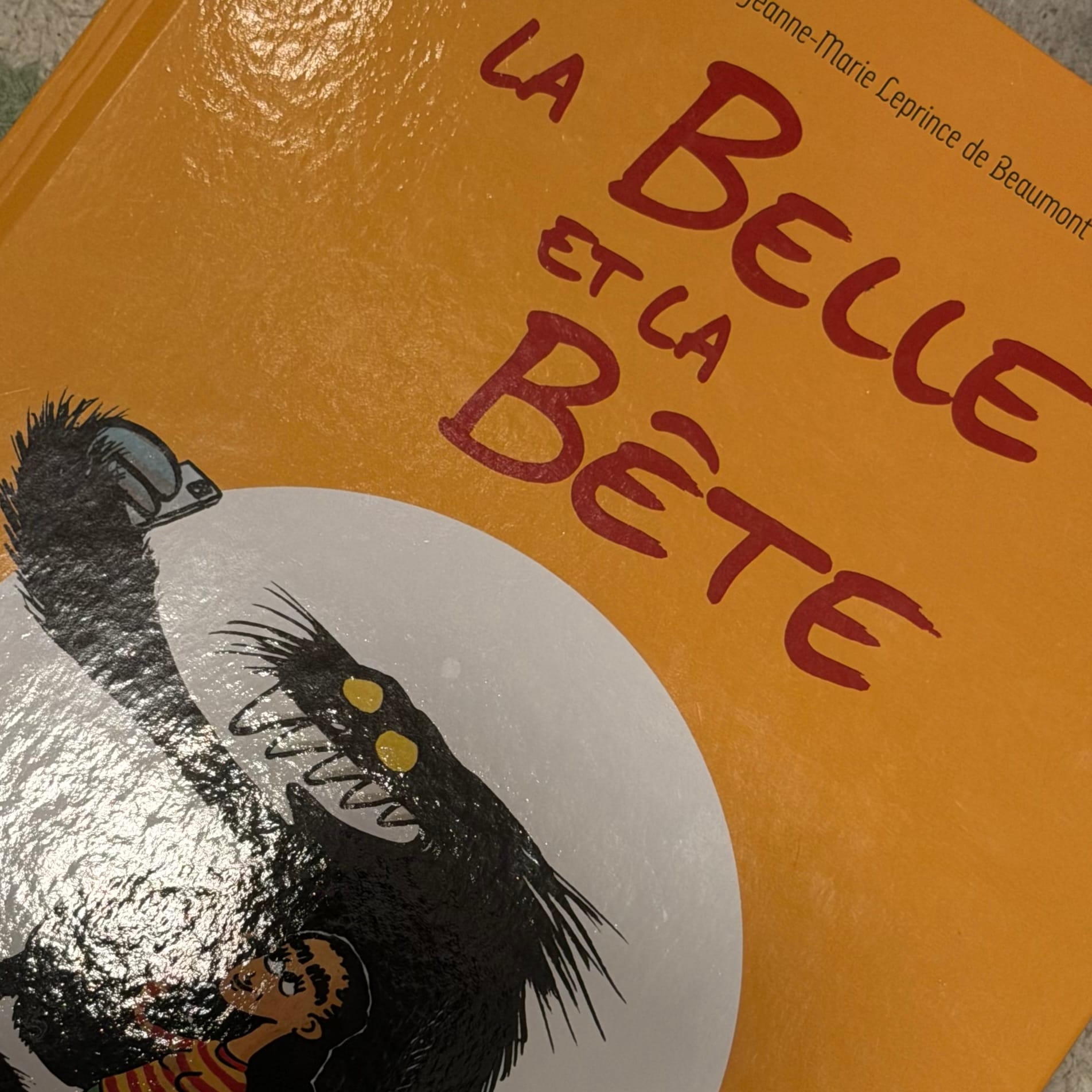 Lecture facile mais pas débile